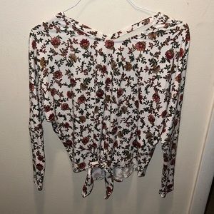 Flower shirt with tie at bottom & back criss/crosses